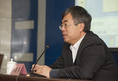 学校机关单位2013年目标考核述职测评会召开