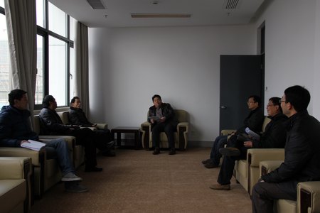 椒江校区开展环境安全秩序整治迎接市“两会”