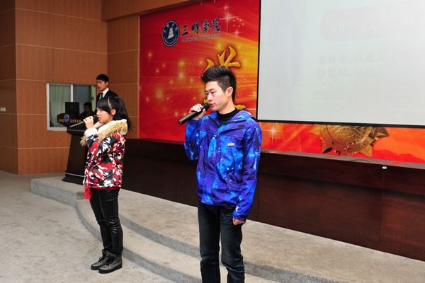 孝老爱亲 诠释大爱