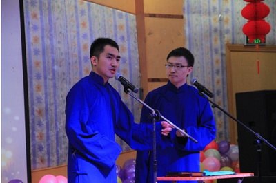 艺术设计学院举办分专业新年联欢会
