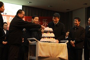 七载风雨路 共筑百川情——百川论坛创办、《百川》报创刊暨百川通讯社成立七周年庆典晚会圆满落幕