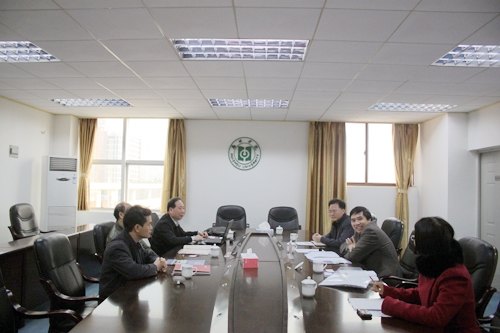 㶫ˮְҵѧԺ쵼ûѧԺ