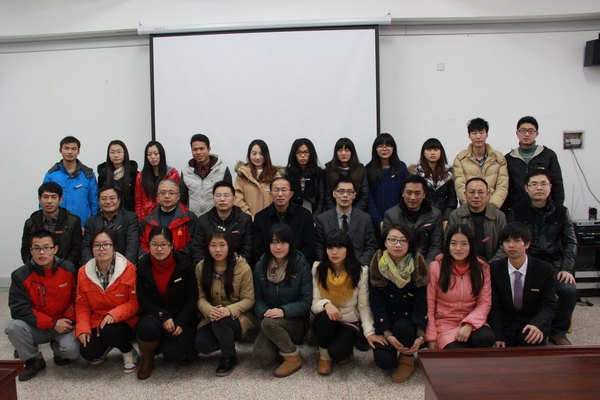 景德镇陶瓷学院工商学院20名学生获首届“金意陶”奖学金