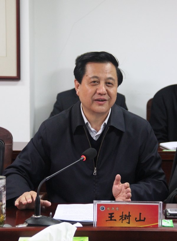 徐济超副省长莅临许昌学院调研指导工作