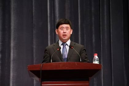 ѧУٿ20132014ѧȵһѧڹܽ