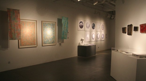 设计学院学生参加2013中韩本科毕业设计优秀作品展