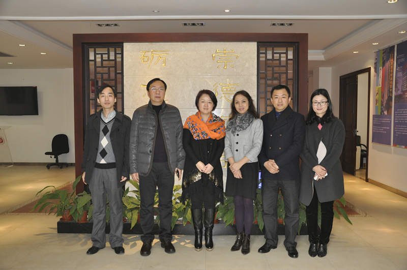 副校长刘春红会见联合国教科文民间艺术组织副主席陈平一行