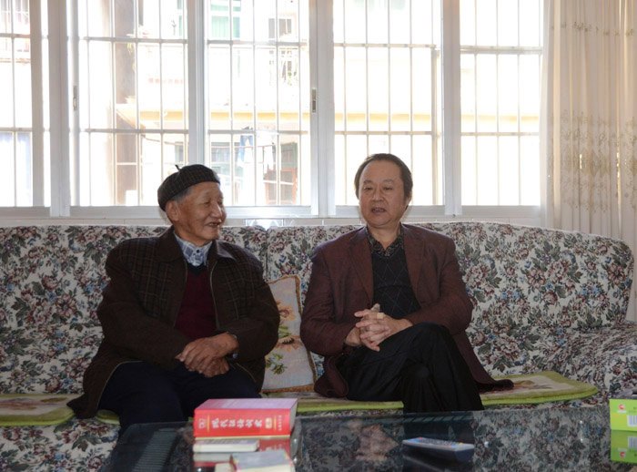 ����ʦ��ѧԺ��չ2014�괺���߷��ϸɲ����Ͻ��ڴ����