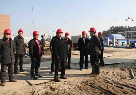 加强椒江校区后续项目工程建设督查