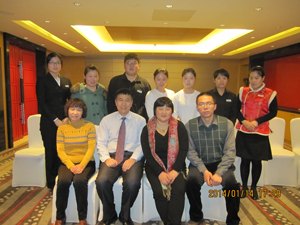 宋德利院长赴青岛看望实习生