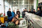 校领导看望慰问节日坚守一线工作的干部职工