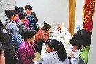 郑州大学第五附属医院退休医生胡佩兰“感动中国”