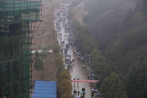 校领导深入课堂了解新学期开学教学运行情况