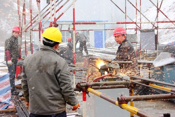 【特别报道】开学第一天:新起点 · 筑梦想