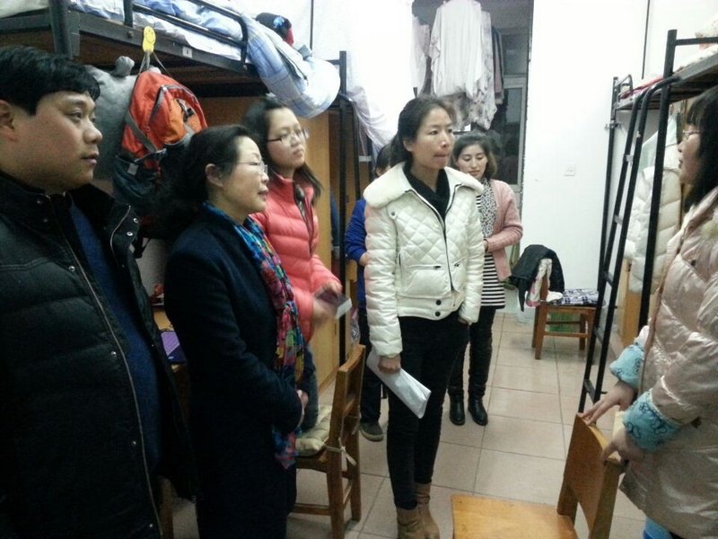 ������ʼ����ѧԺ�ɲ���ʦ�߷�ѧ������