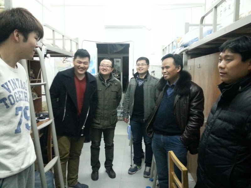 ������ʼ����ѧԺ�ɲ���ʦ�߷�ѧ������