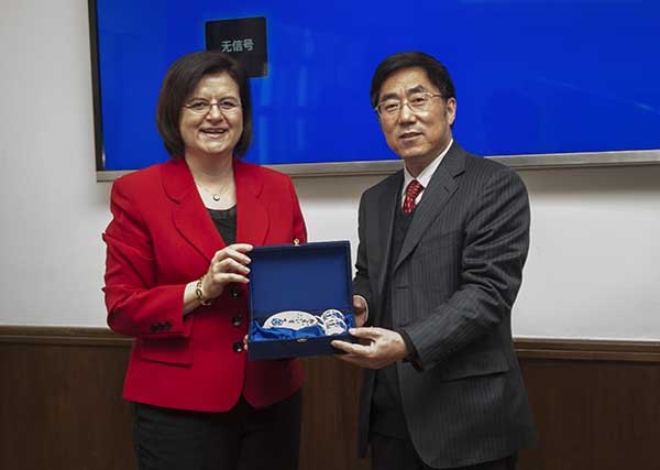 土耳其伊斯坦布尔文化大学代表团来访烟台大学