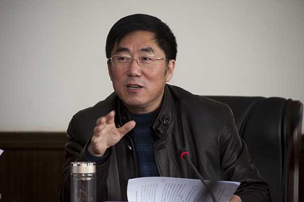 学校领导参加烟台校友会新年团拜活动及第一次会长会议