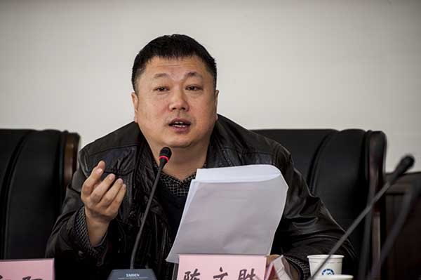 学校领导参加烟台校友会新年团拜活动及第一次会长会议