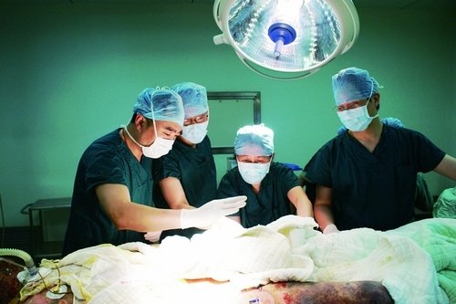 医者如花 杏林绽放——记中国工程院院士夏照帆