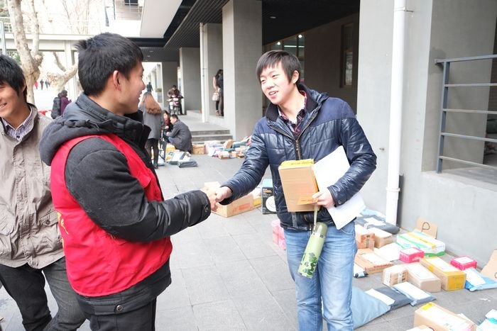 ѧ�׷�ϵ�б���