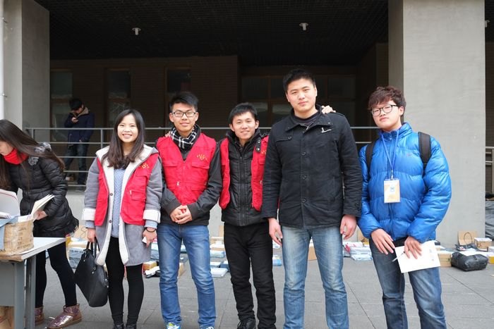 ѧ�׷�ϵ�б���