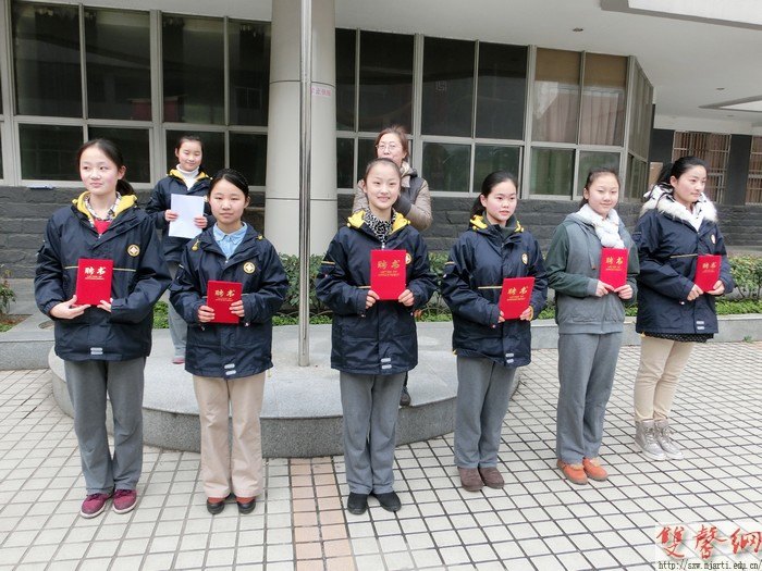 ѧ�׷�ϵ�б���