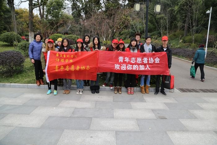 ѧ�׷�ϵ�б���