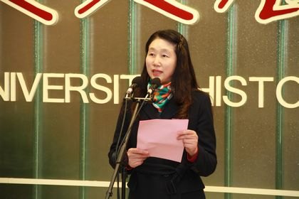 校史馆落成开馆 迎来首批参观者
