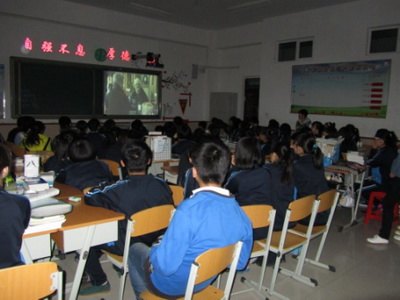 北京林业大学研究生支教团创新方式寓教于乐