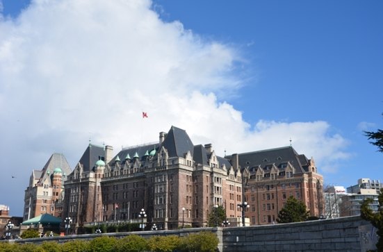 【加拿大中国青年领袖训练营报道三十五】镌刻维多利亚花园之美