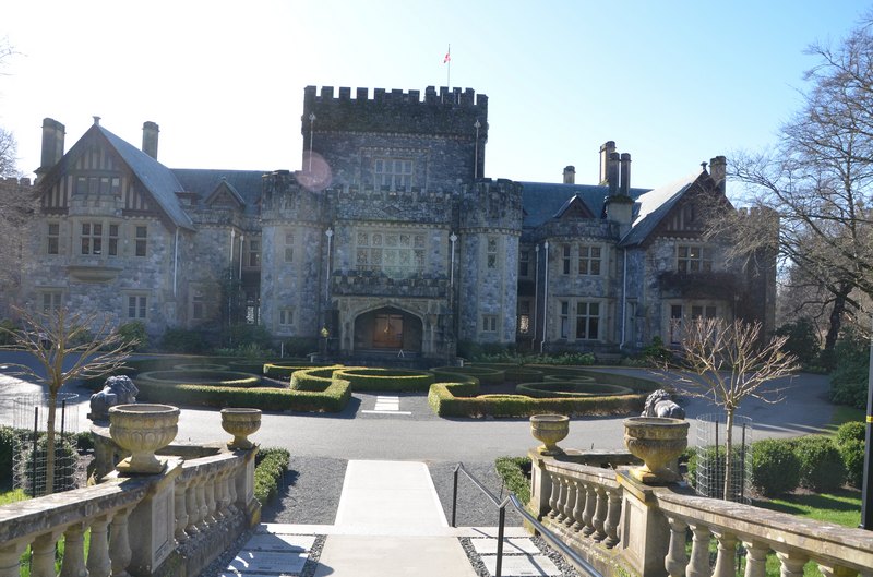 【加拿大中国青年领袖训练营报道三十四】相遇“X战警”故乡,皇家路大学