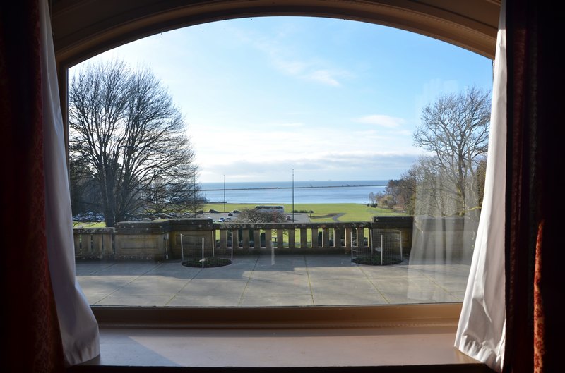 【加拿大中国青年领袖训练营报道三十四】相遇“X战警”故乡,皇家路大学