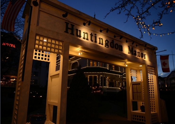 【加拿大中国青年领袖训练营报道三十二】“维多利亚的秘密”