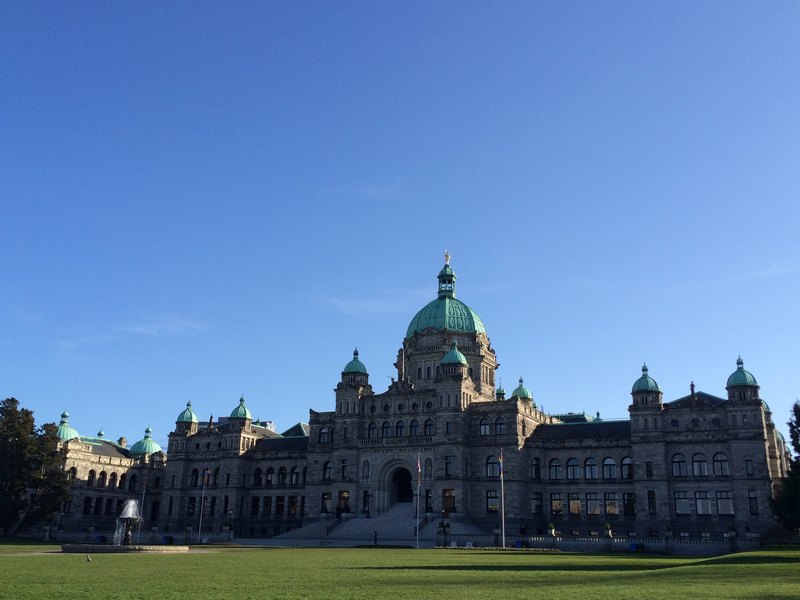 【加拿大中国青年领袖训练营报道三十八】BC议会大厦,维多利亚“商学院”