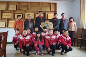 东风万里传佳讯 欢颜畅叙志愿情——狄保荣书记亲临山东旅游职业学院社会实践基地挂牌仪式