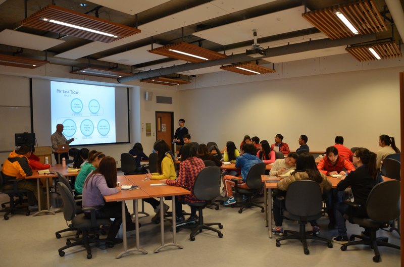 【加拿大中国青年领袖训练营报道四十四】“走”出国门的大学课堂