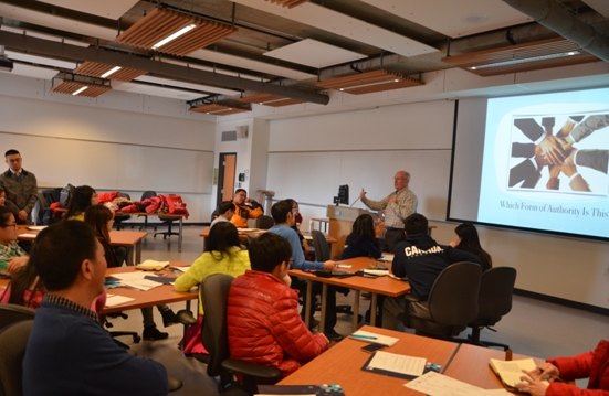 【加拿大中国青年领袖训练营报道四十四】“走”出国门的大学课堂