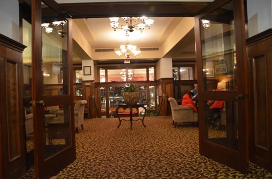 【加拿大中国青年领袖训练营报道四十二】“致北方大学联盟海外训练营基地—美好的亨廷登庄园