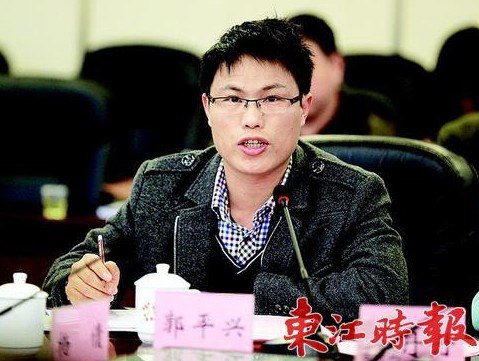 【东江时报】惠州学院师生代表热议赵喜昌:“应出台法律保障行善者权益”