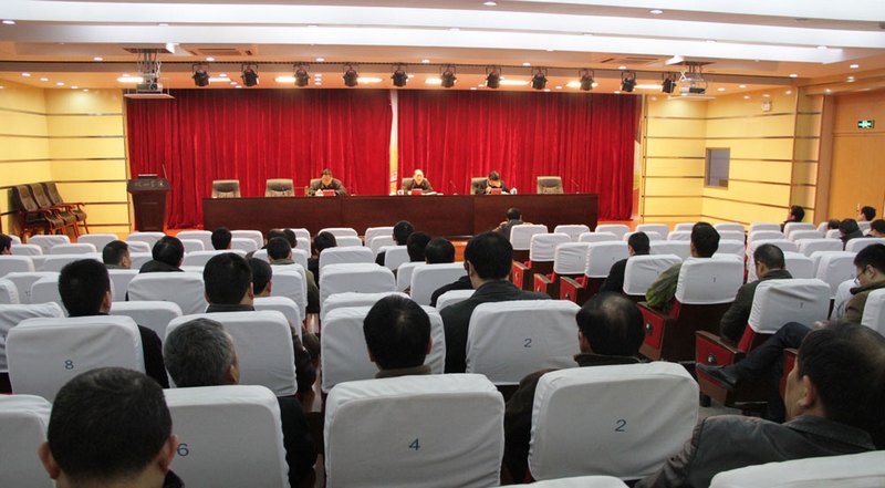 学校专题传达贯彻全省高校党建暨2014年度高教工作会议精神