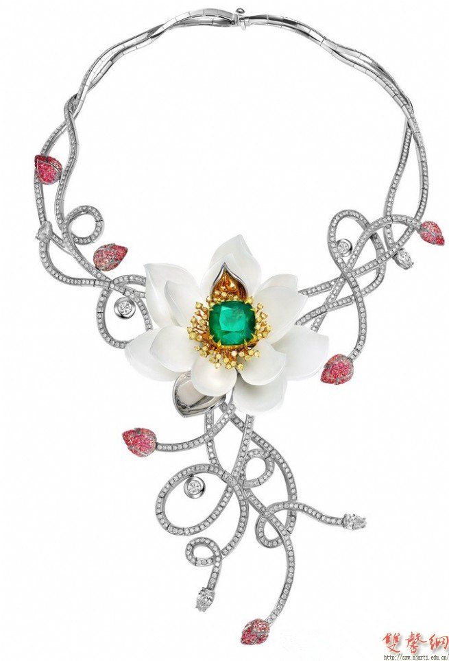 TTF珠宝集团在设计学院设立以该院毕业生许二建命名的奖学金