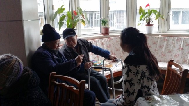 践行雷锋精神 塑造美好心灵——外训系组织团员及留学生志愿者参加学雷锋活动