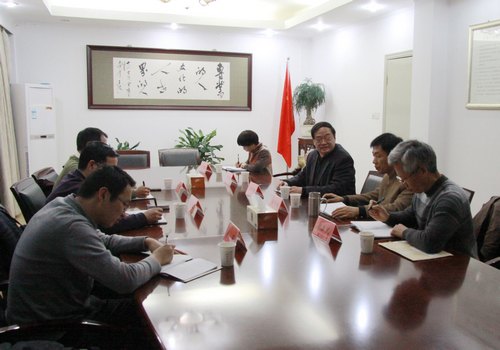 市人力社保局郑志敏副局长来校调研