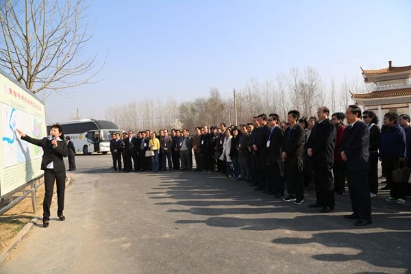 要把焦裕禄同志作为一面镜子 做为民、务实、清廉的好干部