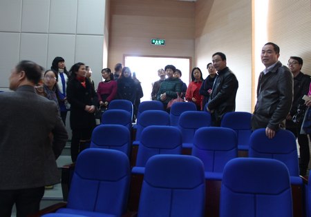 校图书馆组队赴台州市图书馆考察交流