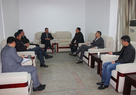 龚建立校长专题调研成人教育工作