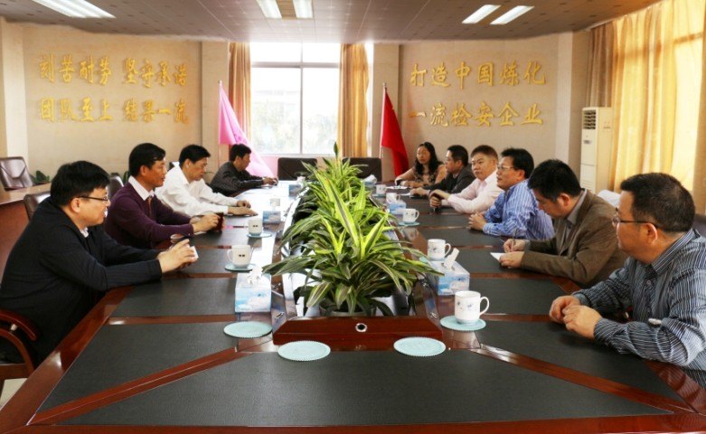 凌靖波书记带队去广东茂化建集团有限公司调研