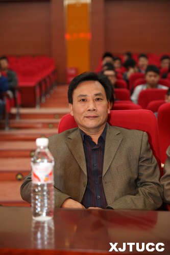 陕西省第22届“科技之春”大学生就业与创业报告会在西安交大城市学院举行