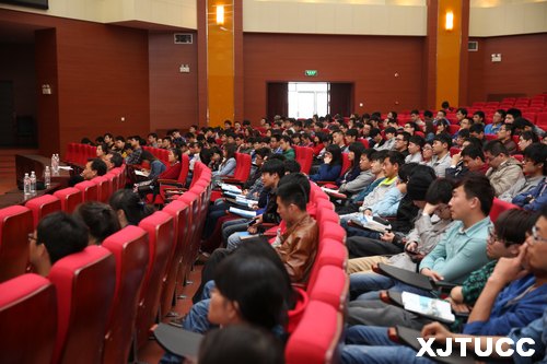 陕西省第22届“科技之春”大学生就业与创业报告会在西安交大城市学院举行